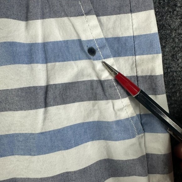 Tommy Hilfiger Shorts Mens 34 Custom Fit Blue White Cotton Stretch Stripe Pocket - Picture 3 of 9